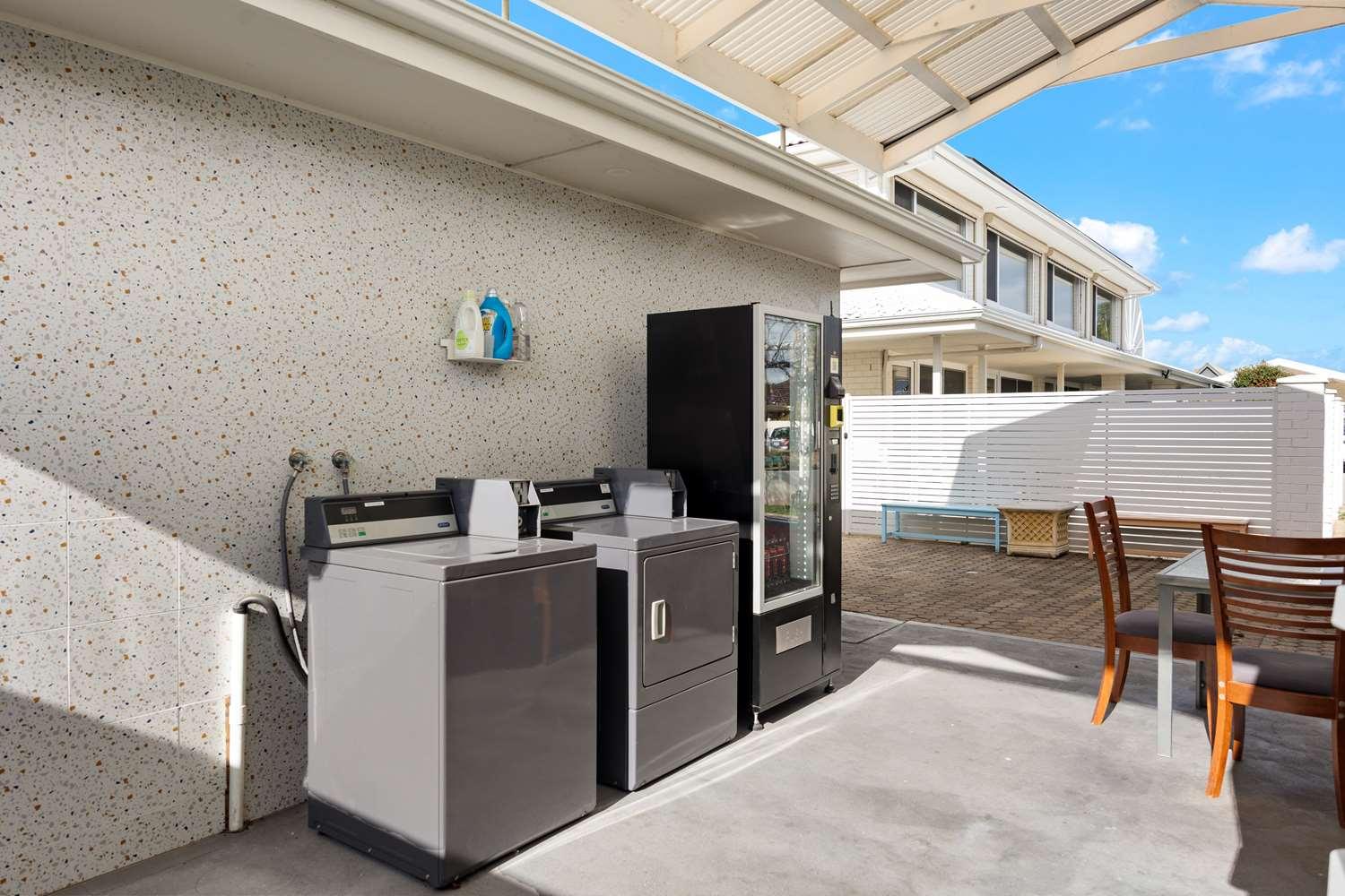 Best Western Adelaide Airport ภายนอก รูปภาพ